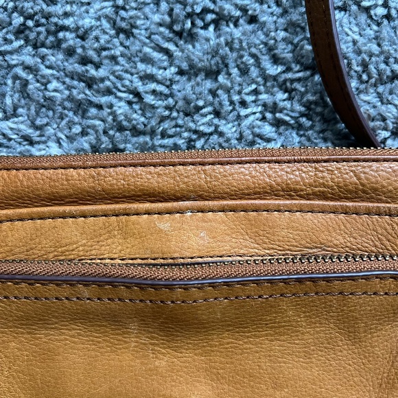 Margot New York Genuine Brown Leather Crossbody Bag - Picture 7 of 11